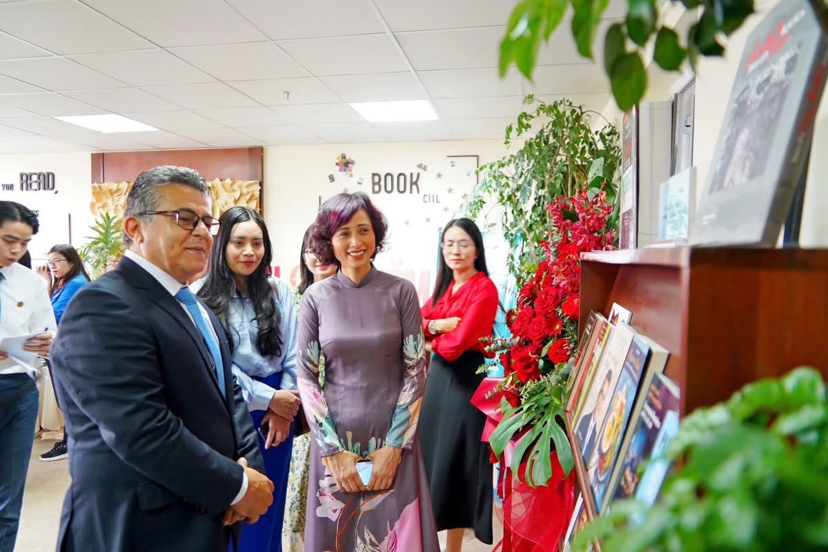 Triển lãm sách “Tài liệu khoa học xã hội – Kế thừa, Hội nhập và Phát triển”